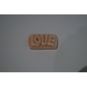 TARGHETTA DI SAPONE CON SCRITTA LOVE